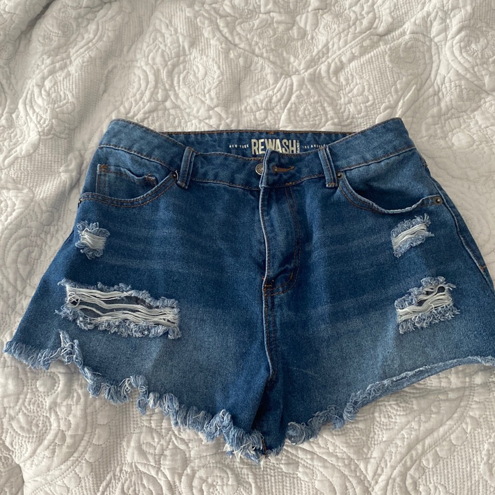 New York rewash shorts size 26